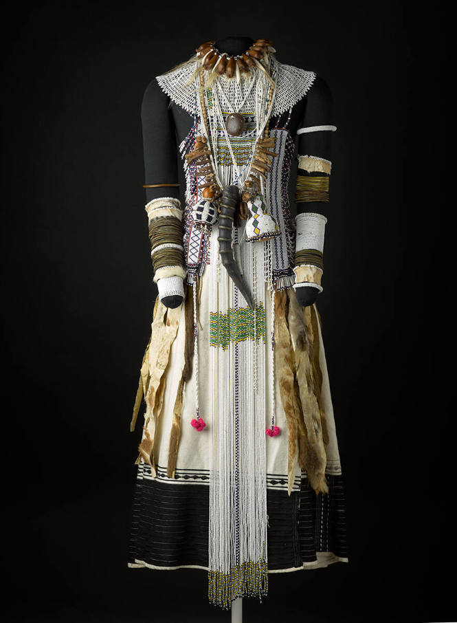 Ensemble for a Female Diviner (igqirakazi)